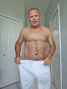 Snapshot of cubanitofeliz40 chatting on 15, 7, 2026 cubanitofeliz40 online show from 15, 7, 2026