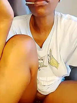 SeffieLucy online show from 22, 11, 2025