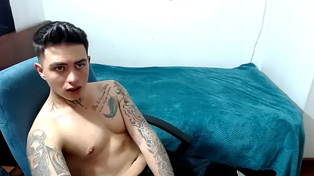 Snapshot of santii_ss chatting on 20, 9, 2025 santii ss online show from 20, 9, 2025