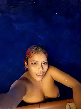 Snapshot of Yessica_Lopezz chatting on 20, 9, 2025 Yessica Lopezz online show from 20, 9, 2025