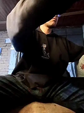 LecheDeSoya666 online show from 19, 11, 2025