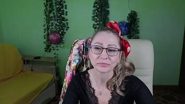 Habibi Honeyy online show from 27, 9, 2025