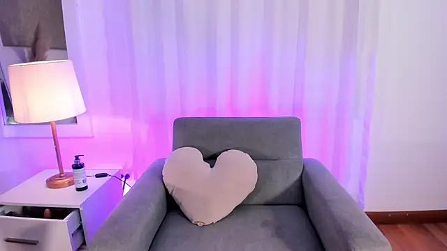 KamileBlake online show from 19, 2, 2026