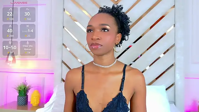 Agatha-Adams online show from 16, 12, 2025