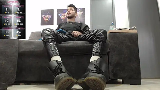 mackdaniels online show from 16, 4, 2026