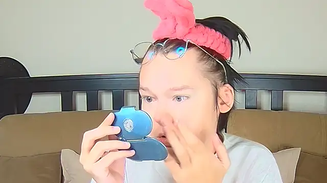 Derek Carter online show from 5, 12, 2025