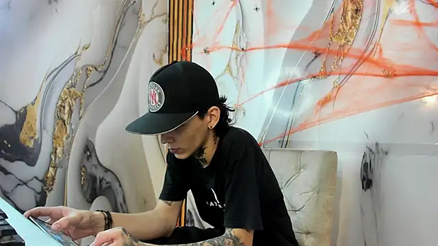 StraightBoy Nick online show from 7, 11, 2025