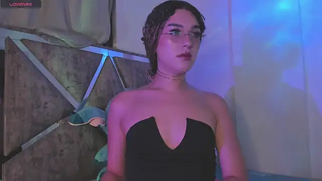 MarilynDupont online show from 6, 11, 2025