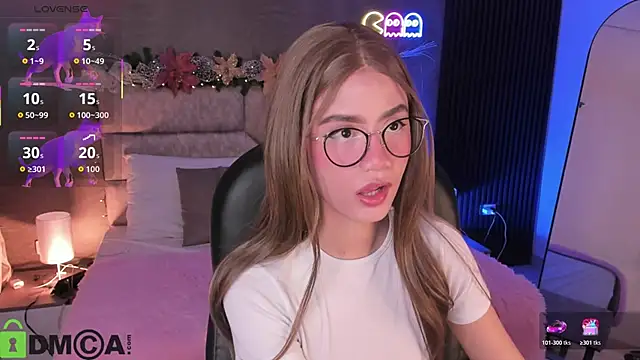 Arinextdoor online show from 5, 12, 2025