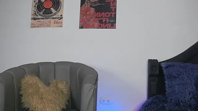 CoralieBronson online show from 10, 2, 2026