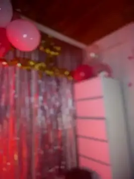 Dannaa Lovs online show from 14, 2, 2026