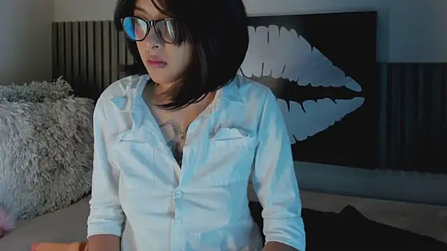 Blue Sixx online show from 4, 10, 2025