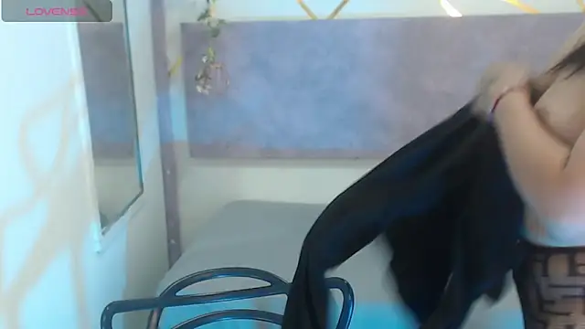 IvyShine7 online show from 22, 11, 2025