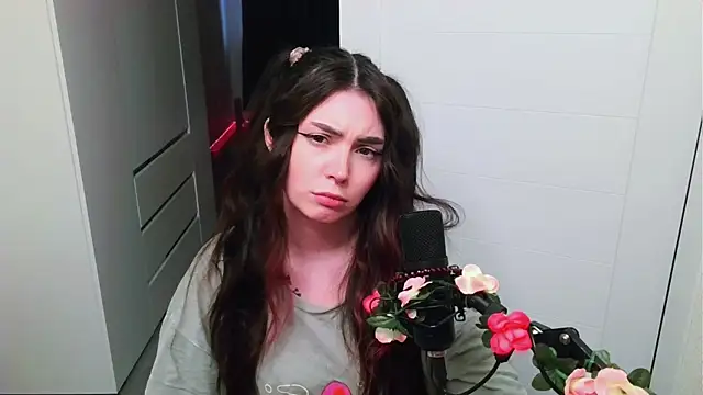 peachyness online show from 27, 5, 2026