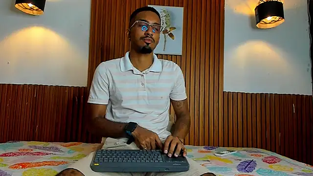 Darwin mayo online show from 14, 1, 2026