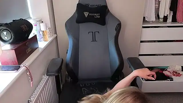 Lilly-Luscious online show from 19, 3, 2026