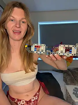 Lilly-Luscious online show from 13, 5, 2026