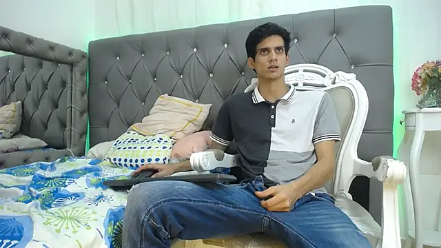 Sebalexis7 online show from 10, 10, 2025