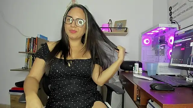 lady sophie online show from 20, 9, 2025