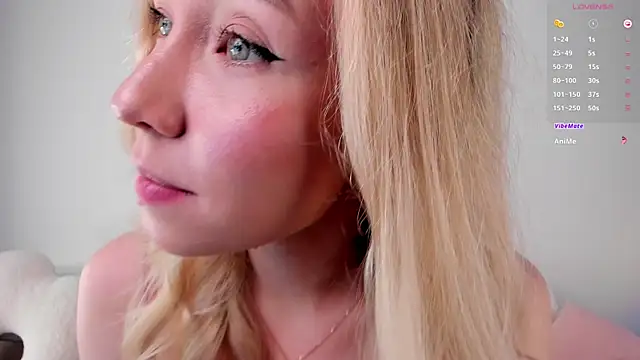 Snapshot of DanaCandy chatting on 8, 7, 2026 DanaCandy online show from 8, 7, 2026