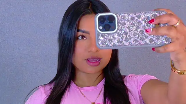 LanaRozz online show from 17, 4, 2026