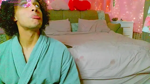 Snapshot of Marinaxmonroe chatting on 25, 5, 2026 Marinaxmonroe online show from 25, 5, 2026