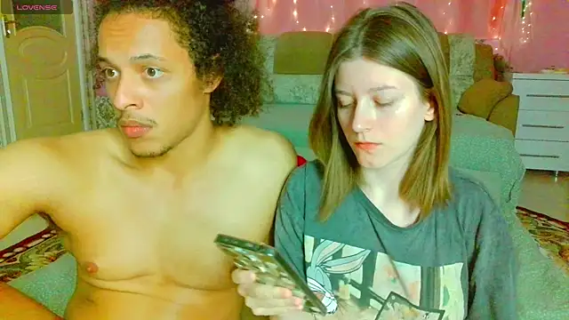 Snapshot of Marinaxmonroe chatting on 10, 6, 2026 Marinaxmonroe online show from 10, 6, 2026