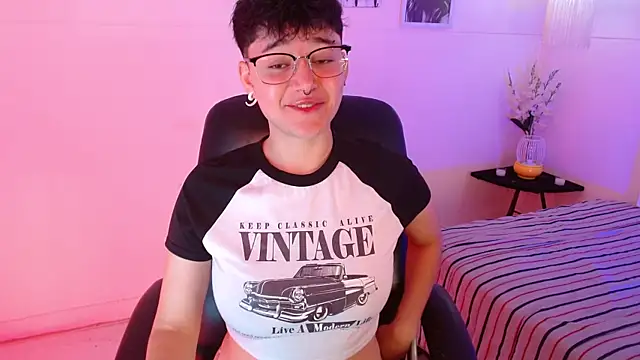 Snapshot of jeroharper chatting on 26, 9, 2025 jeroharper online show from 26, 9, 2025