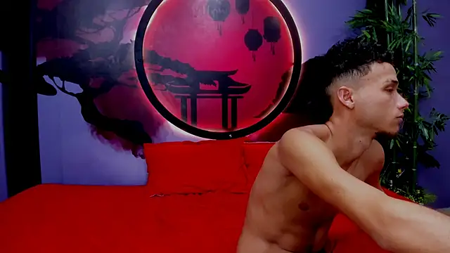 Friends Lust online show from 15, 9, 2025