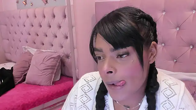 Snapshot of EmmaEbony_ chatting on 29, 7, 2026 EmmaEbony online show from 29, 7, 2026