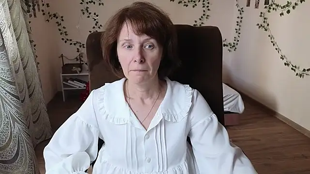 Lia Tito online show from 15, 9, 2025