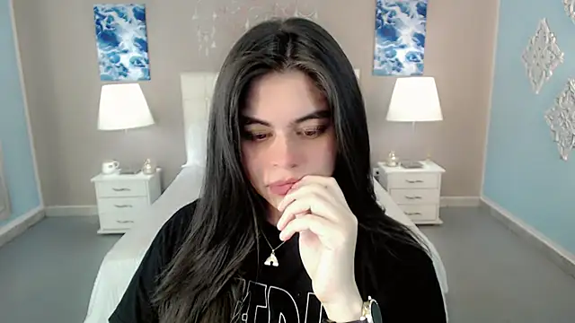 maddissonivanova online show from 9, 10, 2025