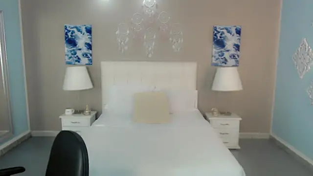 maddissonivanova online show from 9, 11, 2025