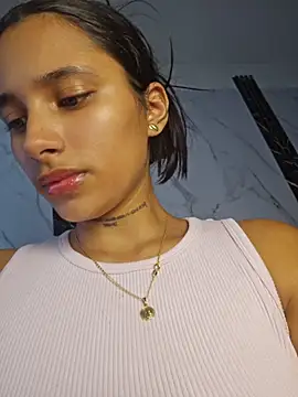 Snapshot of Lorena_Mcfly chatting on 15, 5, 2026 Lorena Mcfly online show from 15, 5, 2026