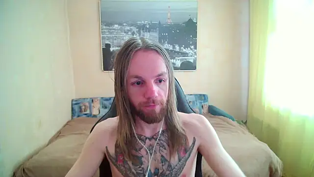 Snapshot of AdamDickens chatting on 18, 6, 2026 AdamDickens online show from 18, 6, 2026