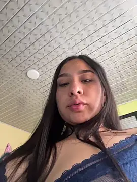 Snapshot of BELLAALEJA chatting on 9, 4, 2026 BELLAALEJA online show from 9, 4, 2026