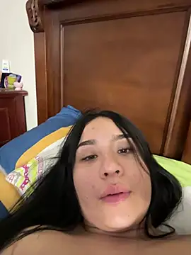Snapshot of BELLAALEJA chatting on 17, 7, 2026 BELLAALEJA online show from 17, 7, 2026