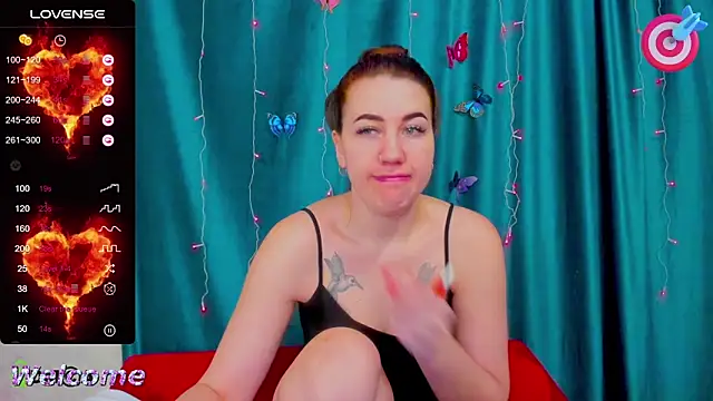 Haley Nikki online show from 3, 2, 2026