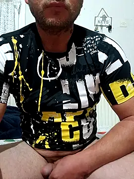 Snapshot of Makis09 chatting on 25, 3, 2026 Makis09 online show from 25, 3, 2026