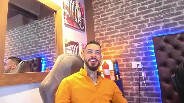 Snapshot of VinzenzRizzo chatting on 17, 9, 2025 VinzenzRizzo online show from 17, 9, 2025