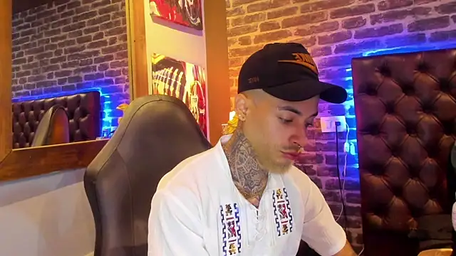 VinzenzRizzo online show from 23, 12, 2025