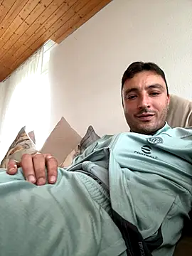 Snapshot of SemprePerverso chatting on 30, 9, 2025 SemprePerverso online show from 30, 9, 2025