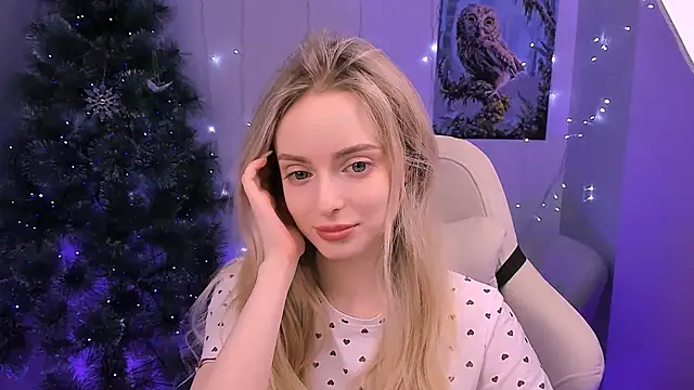 Snapshot of JuliaBrewwer chatting on 14, 1, 2026 JuliaBrewwer online show from 14, 1, 2026