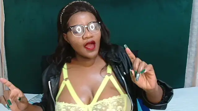 Snapshot of ChubbyBitch26 chatting on 20, 7, 2026 ChubbyBitch26 online show from 20, 7, 2026