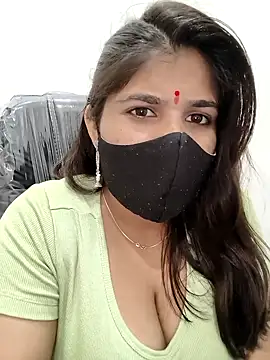 Snapshot of MISS_RIYA14 chatting on 26, 9, 2025 MISS RIYA14 online show from 26, 9, 2025