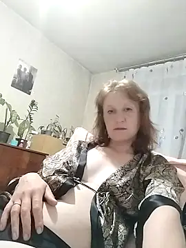 Snapshot of Flower2931 chatting on 6, 5, 2026 Flower2931 online show from 6, 5, 2026