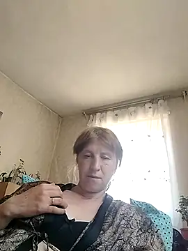 Snapshot of Flower2931 chatting on 7, 5, 2026 Flower2931 online show from 7, 5, 2026