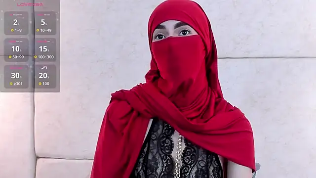 Snapshot of _Zahiira_ chatting on 15, 10, 2025 Zahiira online show from 15, 10, 2025