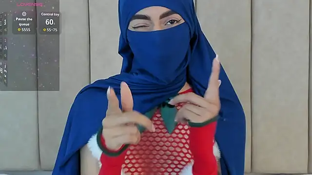 Snapshot of _Zahiira_ chatting on 15, 11, 2025 Zahiira online show from 15, 11, 2025