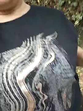 Snapshot of BigAssMom_ chatting on 28, 9, 2025 BigAssMom online show from 28, 9, 2025